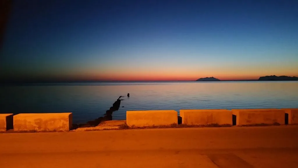 Bed and Breakfast Sunrise Stagnone - Kitesurf Spot Marsala Italien